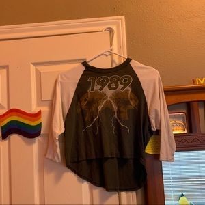 1989 crop top shirt